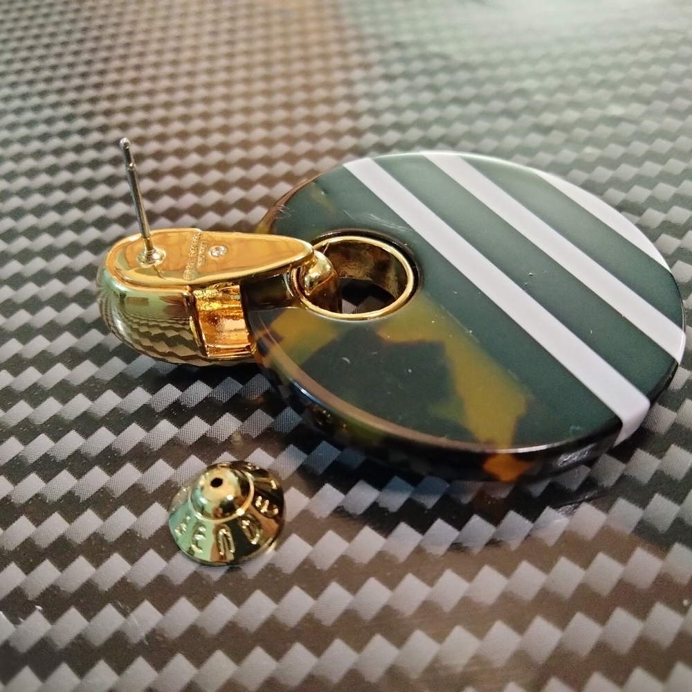 Vintage Henri Bendel Statement Earring - Picture 8 of 9